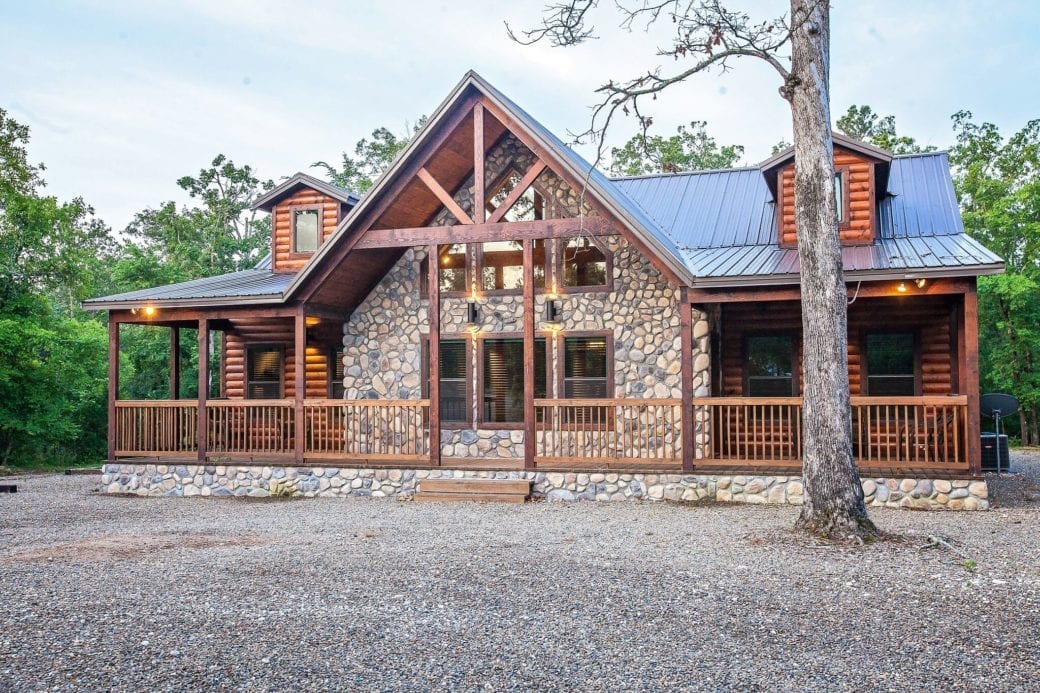 Big Buck Lodge | Broken Bow, OK | Blue Beaver Cabins